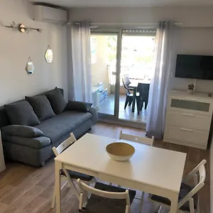 Appartement Studio Port De Proche Des Plages, Hyères